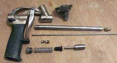 Как устроен и как разобрать пистолет для монтажной пены